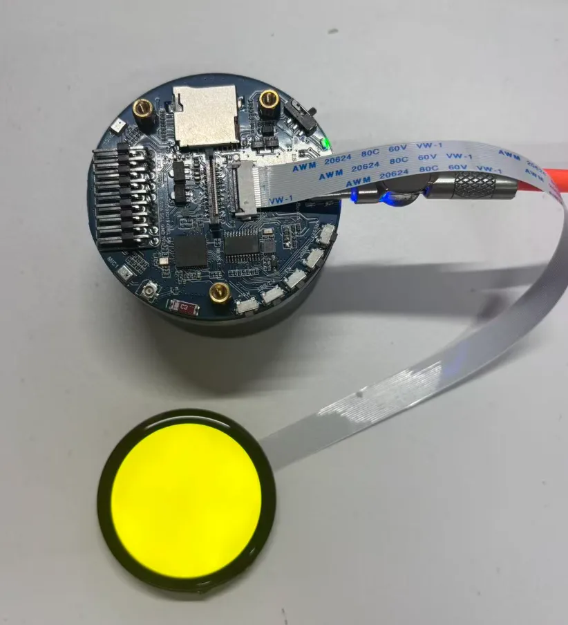 LCD Yellow Test