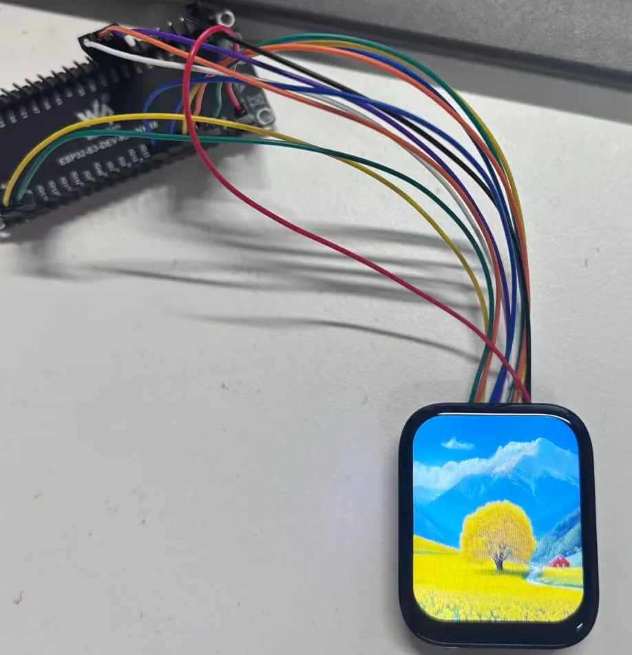 1.83inch_Touch_LCD_Module Image Switching