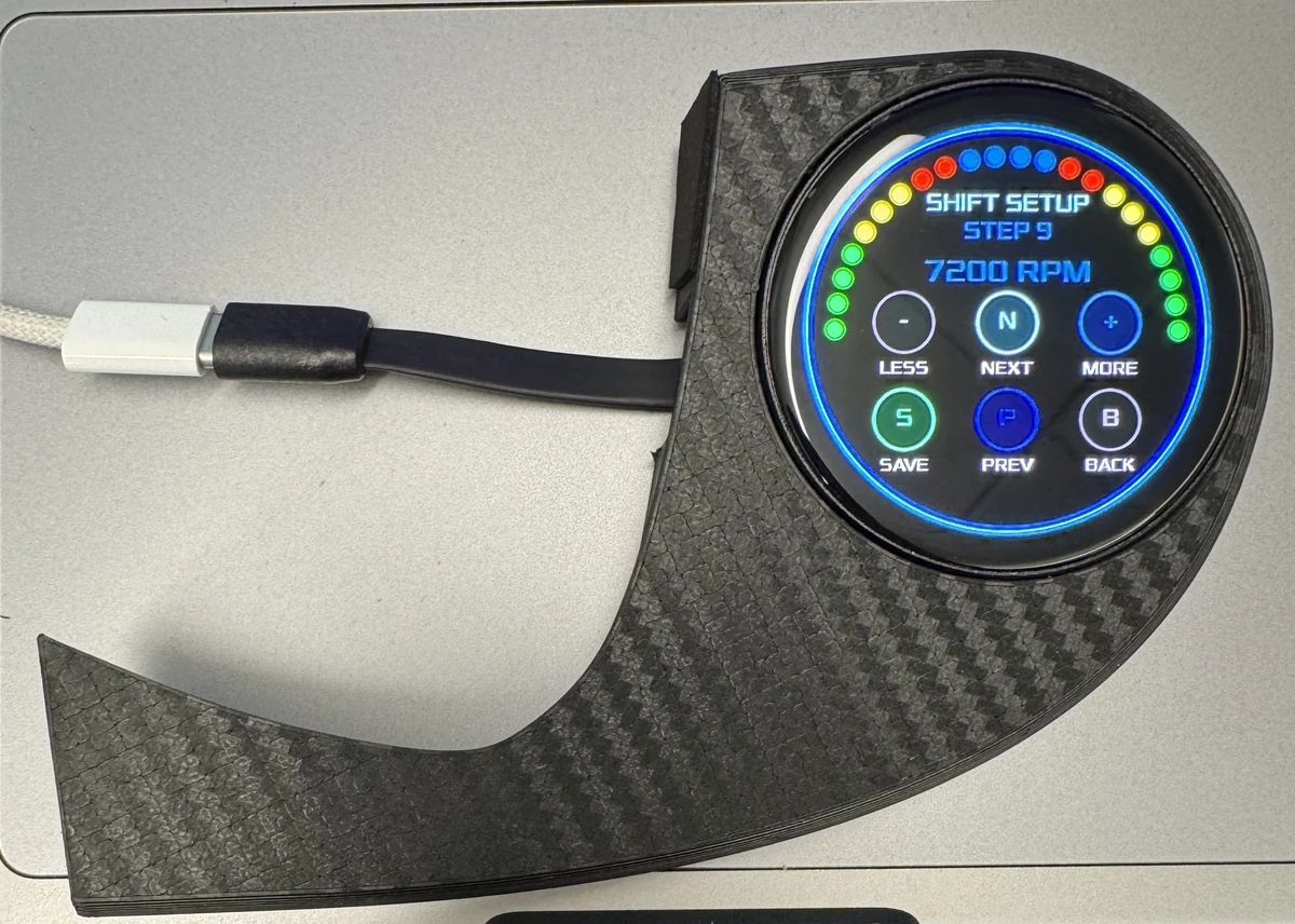 BlueLine One round AMOLED CAN bus gauge interface